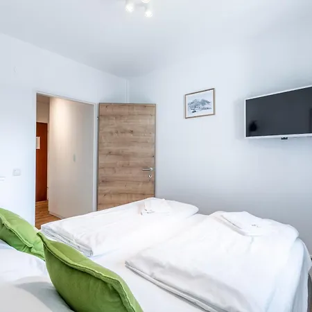Apartment Appartement Ski & Bike